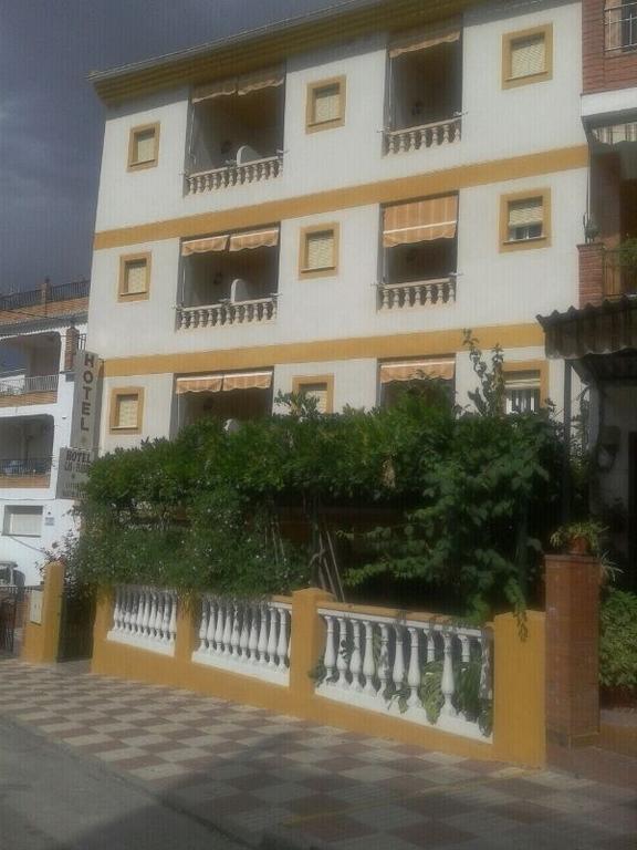 Hotel Las Flores Tolox Exterior photo
